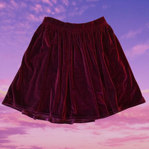 🚨 SOLD 🚨Original American Apparel Stretch Velvet Skirt, Burgundy Size Small